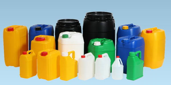 Plastic jerrycans and household storage containers