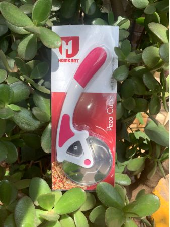 Homkart pizza cutter